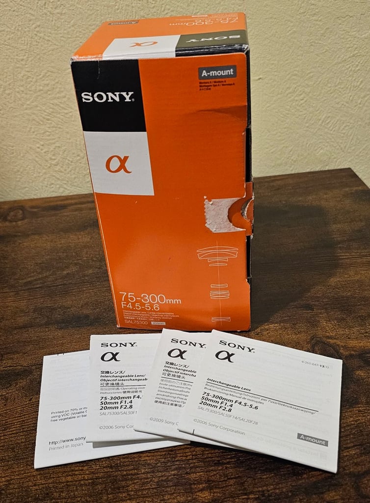 Sony Alpha 58 digital camera with 4GB SD card + 35-700mm zoom lens