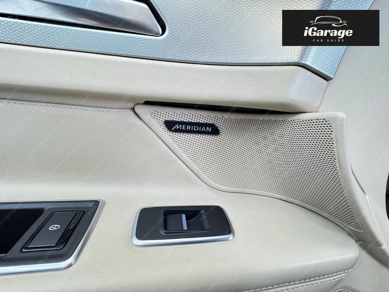 2016 Jaguar XF 2.0d Portfolio Saloon 4dr Diesel Auto Euro 6 (s/s) (180 ps) Saloon Diesel Automatic