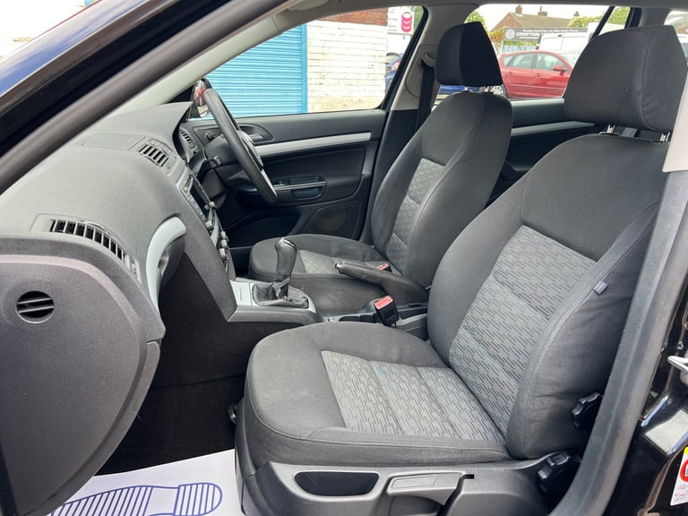 2011 Skoda Octavia 1.6 SE 5dr ESTATE Petrol Manual