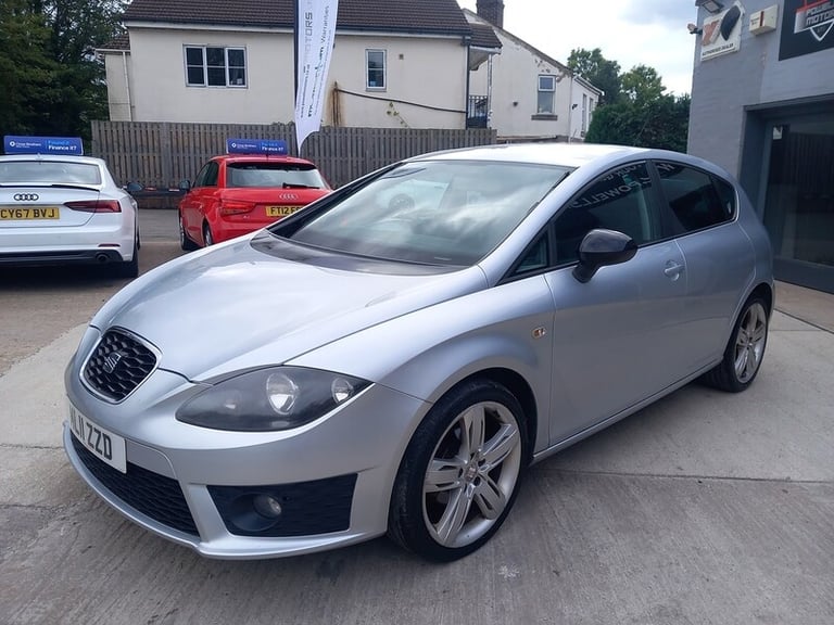 2011 SEAT Leon 1.6 TDI CR Ecomotive SE 5dr HATCHBACK DIESEL Manual