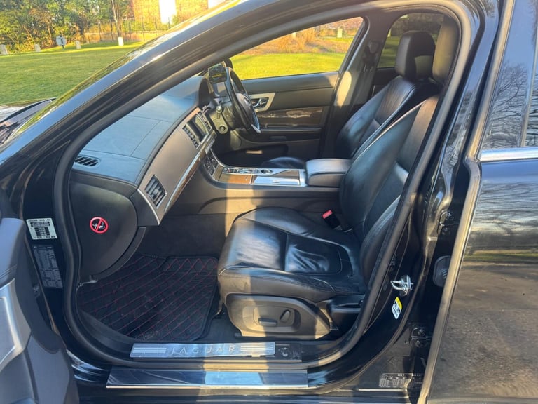 JAGUAR XF 2.2 d Premium Luxury 2012