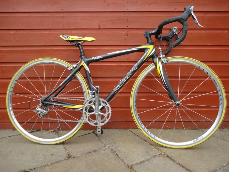 image for Giant TCR composite carbon road bike 17.5 inch small frame, 700 wheels, 9 x 2 gears