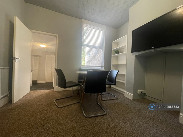 2 bedroom house in Lower Ford Street, Coventry, CV1 (2 bed) (#2588633)