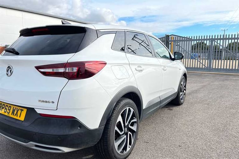 2019 Vauxhall Grandland X 1.5 Turbo D BlueInjection Elite Nav SUV 5dr Diesel Manual Euro 6 (s/s) ...