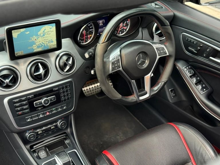2014 Mercedes-Benz CLA 2.0 CLA45 AMG Coupe 4dr Petrol SpdS DCT 4MATIC Euro 6 (s/s) (360 ps) Saloo...