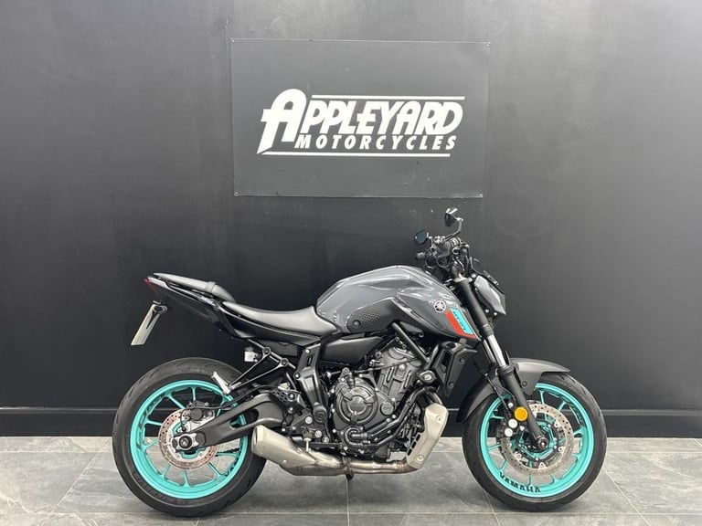 YAMAHA MT07 2022