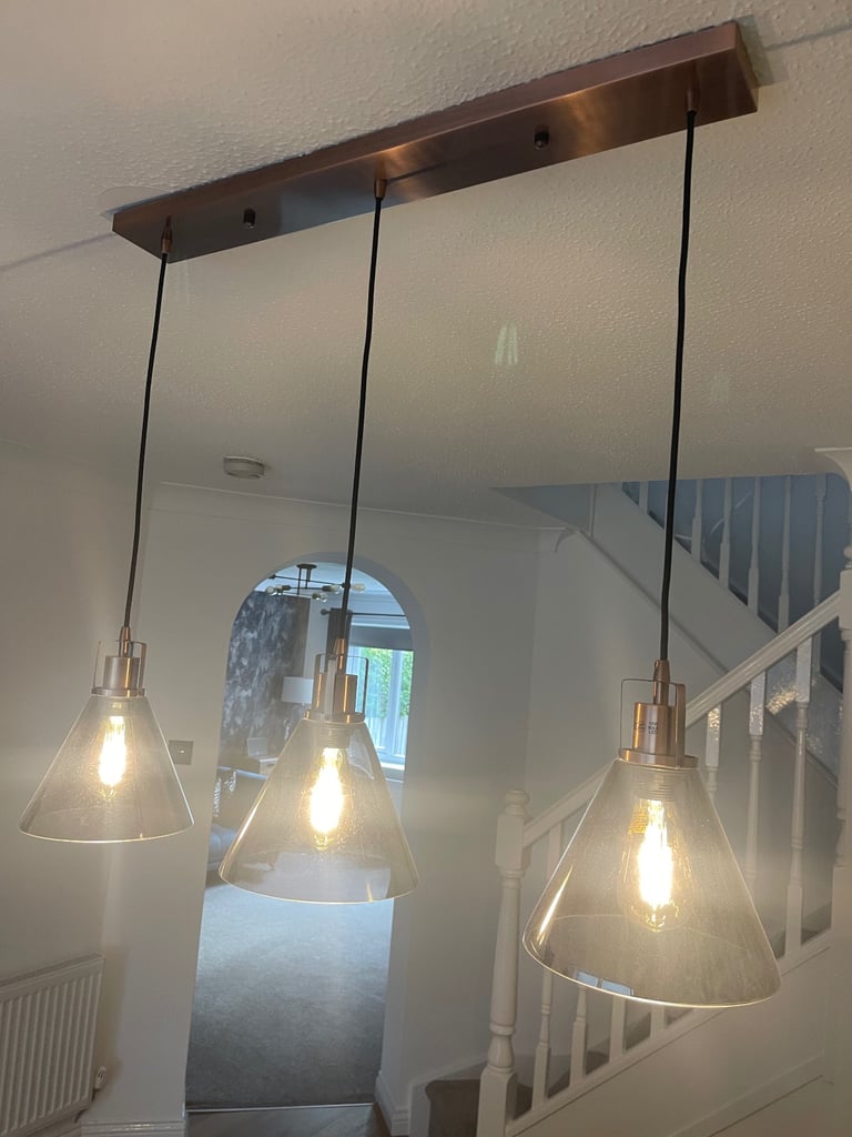 PENDANT CEILING LIGHT 
