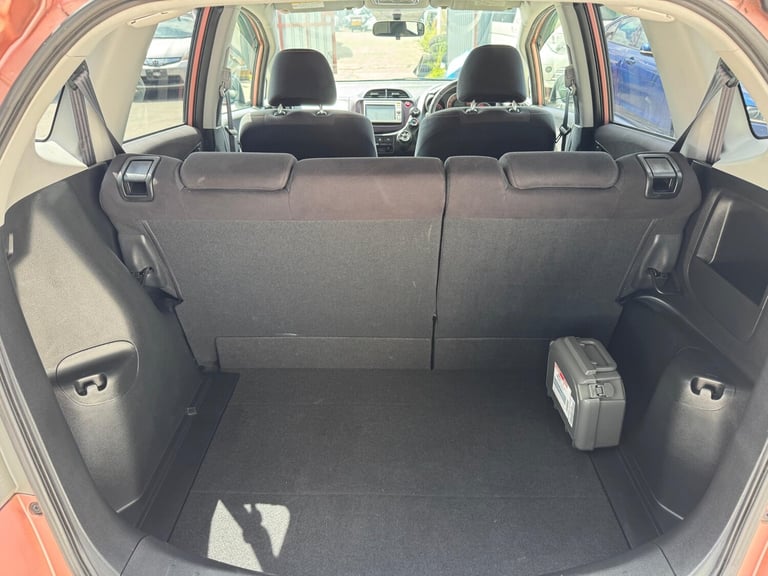 2010 Honda Fit JAZZ 1.3 5DR Hatchback Petrol Automatic