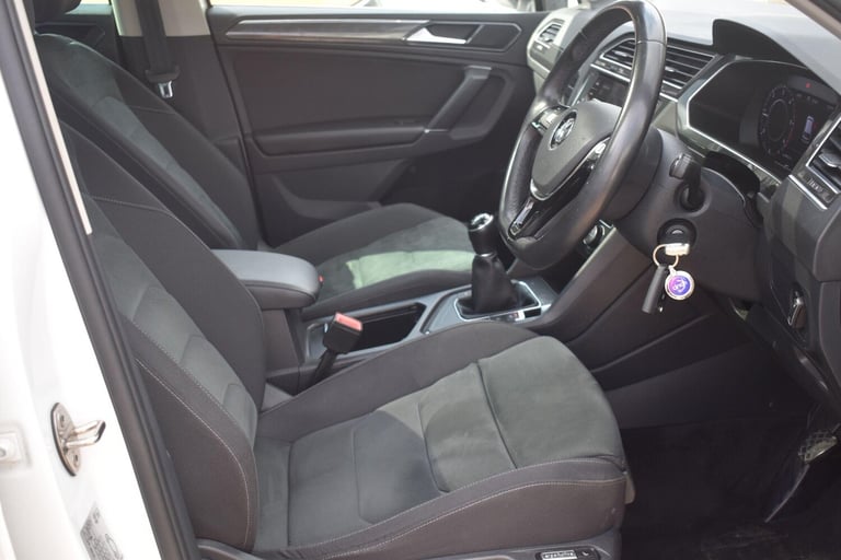 2017 Volkswagen Tiguan 2.0 TDI SEL Euro 6 (s/s) 5dr ESTATE Diesel Manual