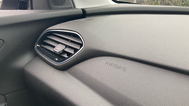 2019 Vauxhall Grandland X 1.2 Turbo SE 5dr Petrol Hatchback Hatchback Petrol Manual