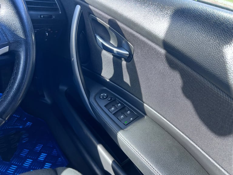 2010 BMW 1 Series 2.0 116i Sport Hatchback 5dr Petrol Steptronic Euro 5 (122 ps)