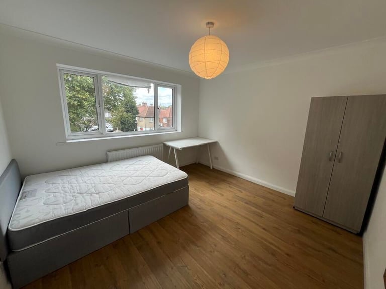 🏡 Spacious Double Room – Tottenham 🏡🗝