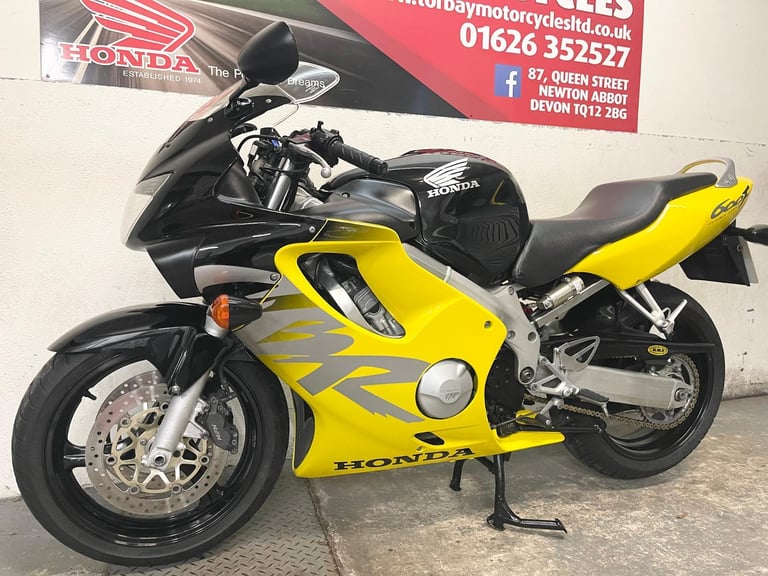 HONDA CBR600FY 2000 W REG JUST 24403 MILES A REALLY LOVELY EXAMPLE