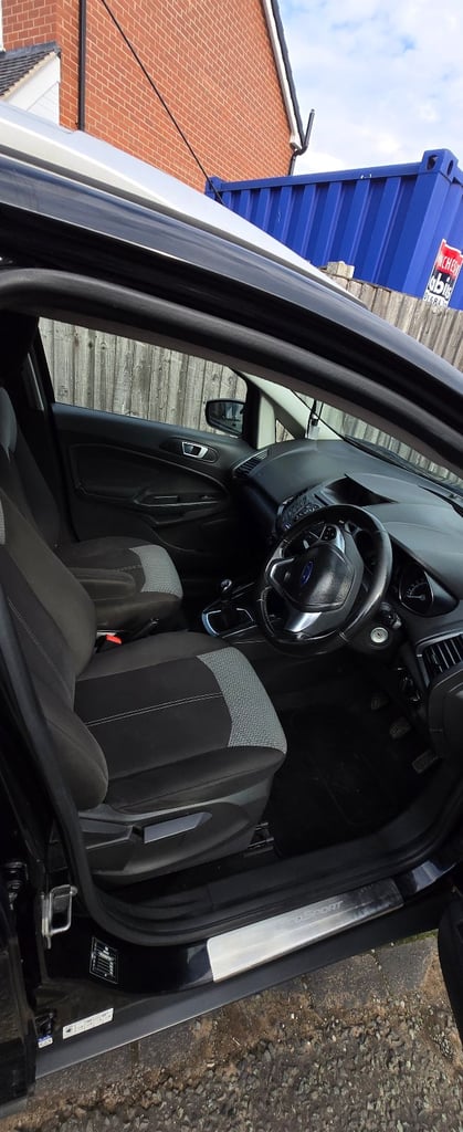 Ford, ECOSPORT, Hatchback, 2015, Manual, 999 (cc), 5 doors