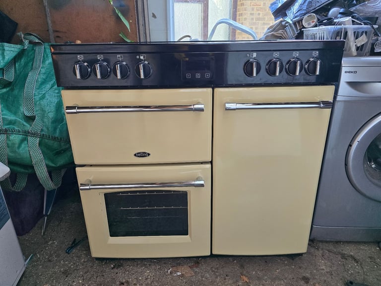 image for Belling Farmhouse 90E 90cm Electric Range Cooker - Cream