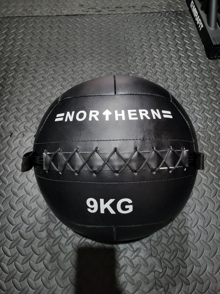 image for 9kg wall ball
