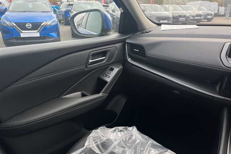 2025 Nissan Qashqai 1.3 DIG-T MH 158 N-CONNECTA 5DR XTRONIC Hatchback Petrol Automatic