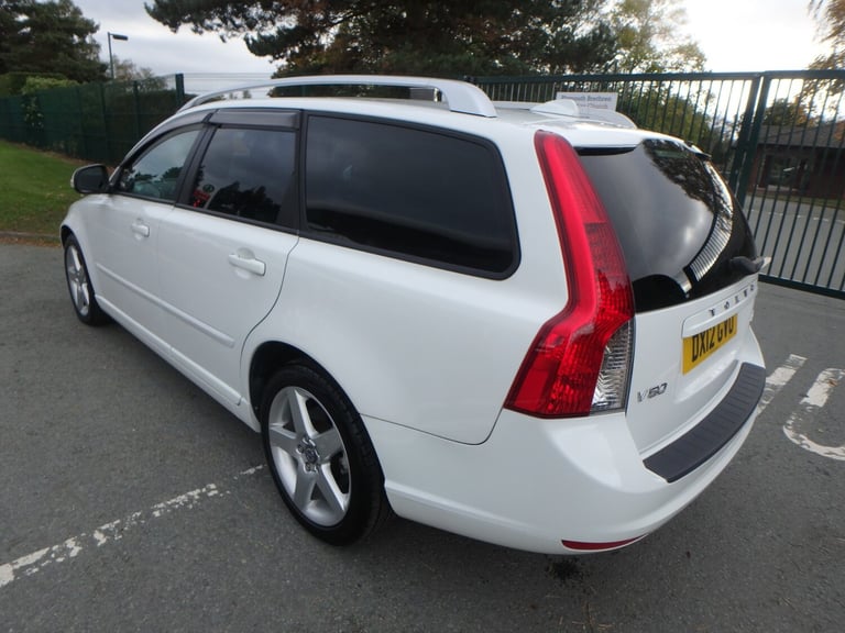 2012 Volvo V50 SE Lux 2.0cc Automatic Estate (Classic) Only 17571 Miles  Petrol Automatic