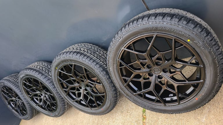 Genuine Urban UC5 Defender L663 22" Alloy Wheels Land Rover UC-5 Yokohama