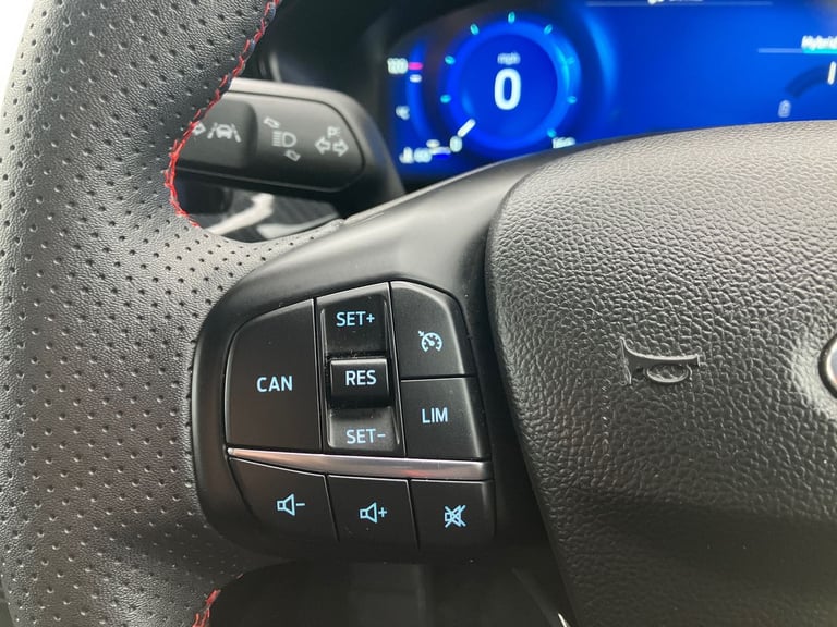 2024 Ford Focus 1.0 EcoBoost Hybrid mHEV ST-Line X 5dr Hatchback PETROL Manual