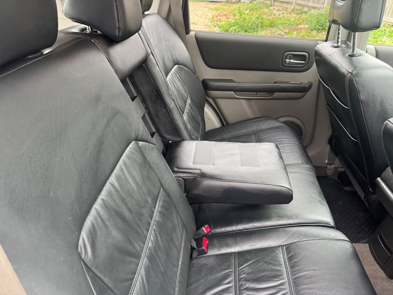 2007 Nissan X-Trail Aventura 2.2 DCI Black 