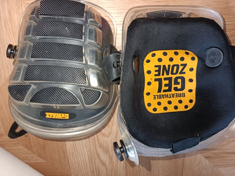 image for DeWalt Breathable Gel knee pads 