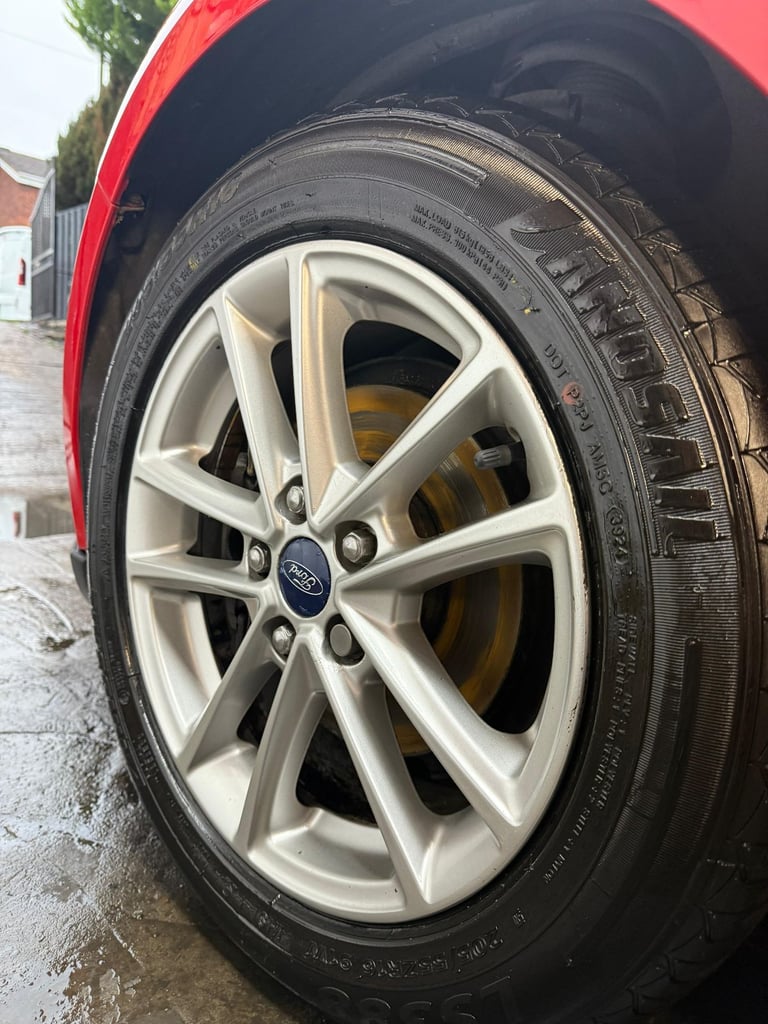 Ford, FOCUS, Hatchback, 2015, Manual, 1499 (cc), 5 doors