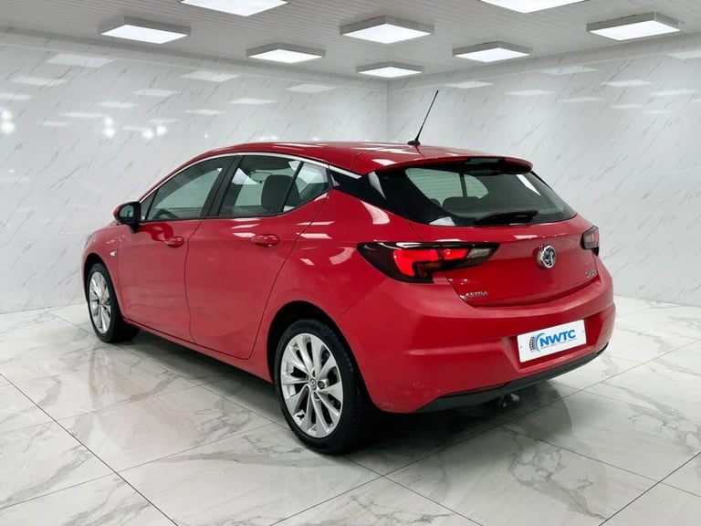 2017 Vauxhall Astra *AUTO!* 1.4i Turbo Design Hatchback 5dr Petrol Auto Euro 6 (s/s) (150 ps) F H...
