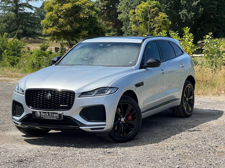 2022 Jaguar F-Pace 2.0 F-PACE R-Dynamic Black PHEV AWD Auto 4WD 5dr SUV Hybrid Automatic