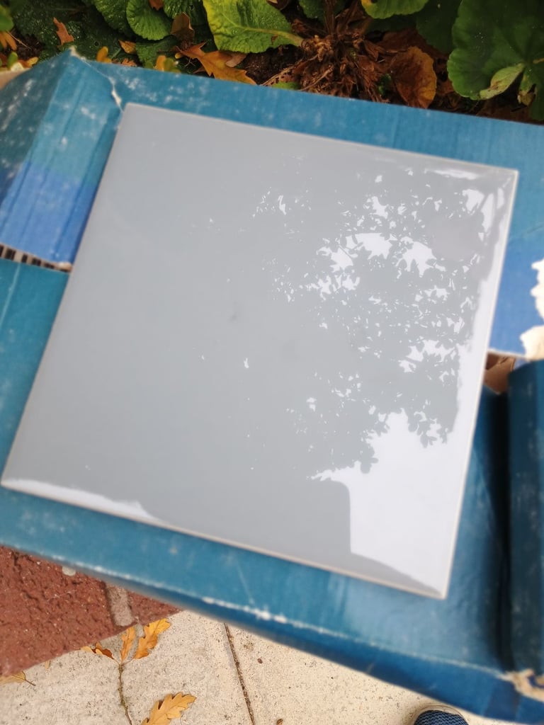 image for 111 Wall Tiles 15x15 of various colours