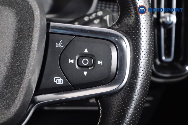 2021 Volvo XC40 1.5 T3 [163] R DESIGN 5dr SUV Petrol Manual