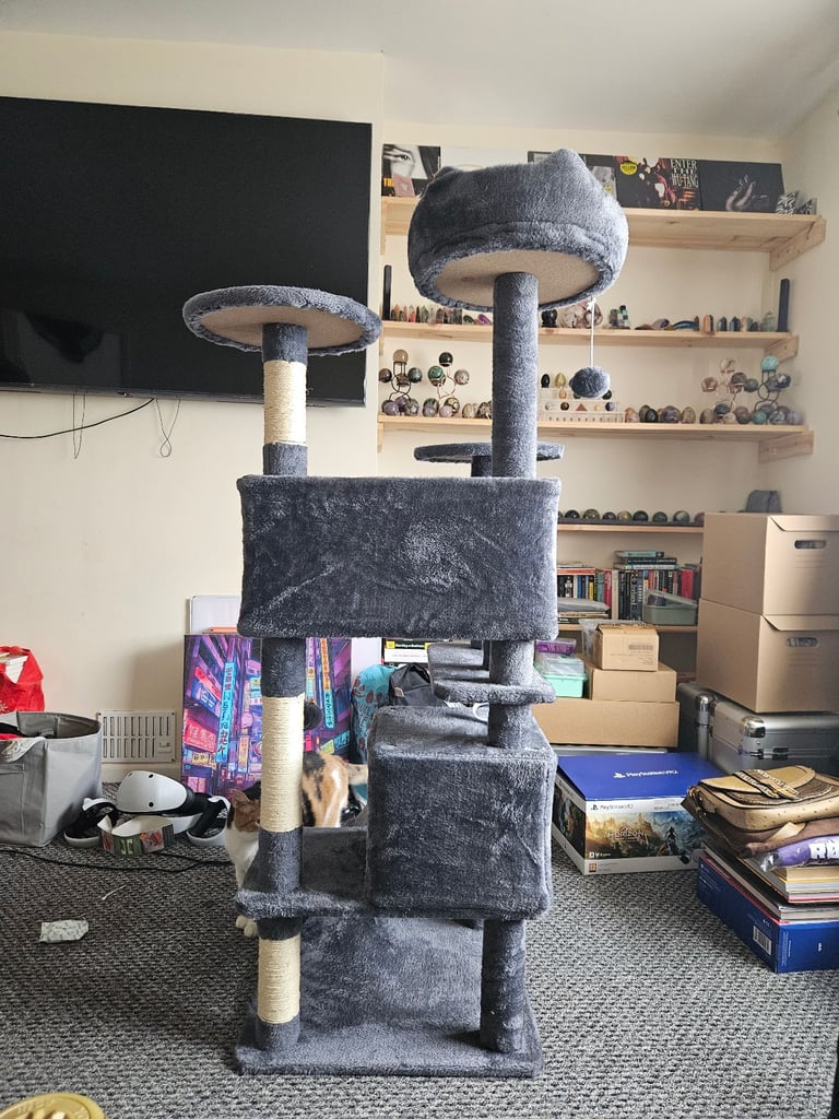 Cat Play Tower 4' 6" Multi Level