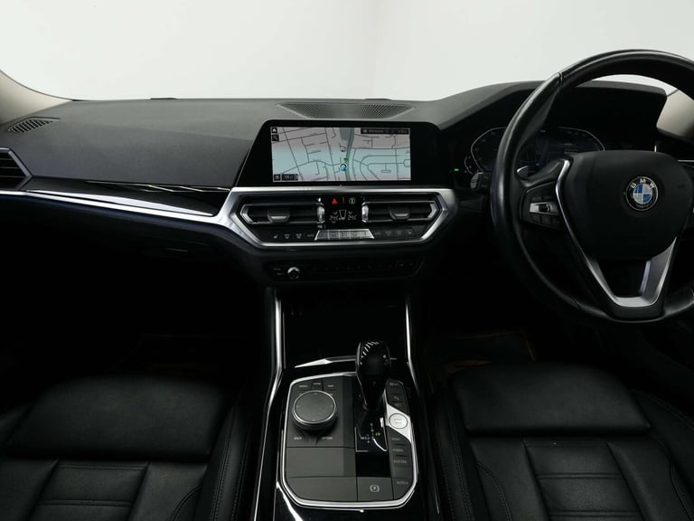 2021 BMW 3 Series 2.0 330e 12kWh Sport Pro Touring Auto Euro 6 (s/s) 5dr Estate Hybrid Automatic