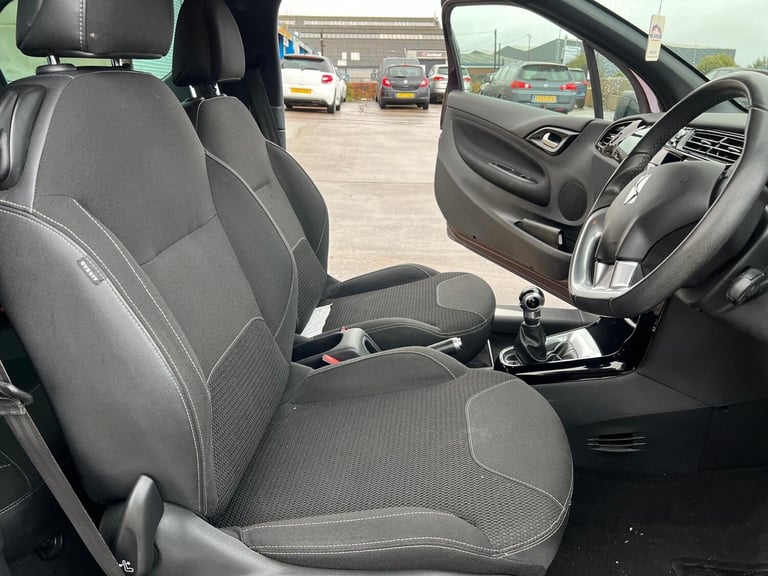2015 DS Automobiles DS 3 1.6 BlueHDi DStyle 3dr HATCHBACK Diesel Manual