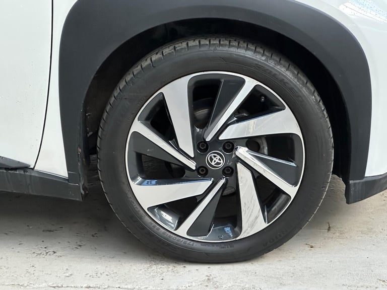 2024 Toyota Aygo X 1.0 VVT-i Edge 5dr HATCHBACK PETROL Manual