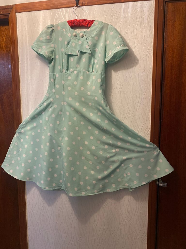 RETRO HELL BUNNY VIXEN POLKA DOT DRESS - SIZE S