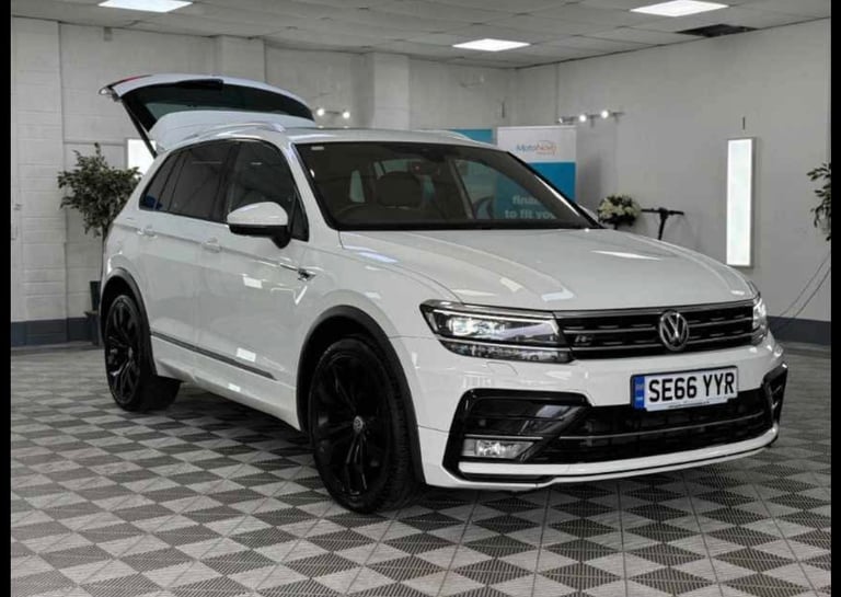 image for Volkswagen, TIGUAN, Estate, 2016, Semi-Auto, 1968 (cc), 5 doors