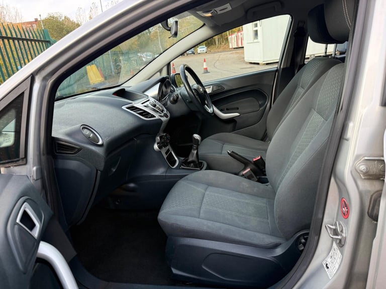 2012 Ford Fiesta 1.25 Zetec 5dr HATCHBACK Petrol Manual