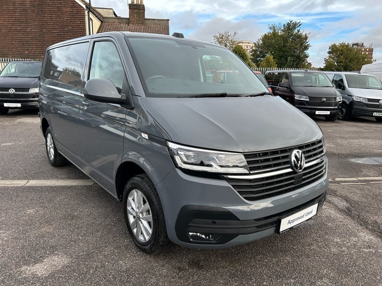 2024 Volkswagen Transporter 2.0 TDI 110 Highline Van PANEL VAN Diesel Manual