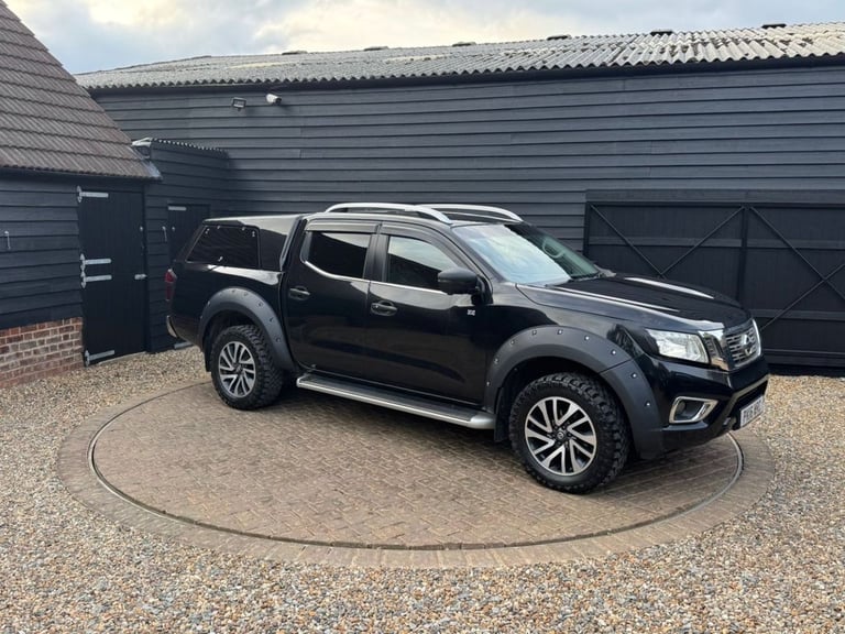 2016 Nissan Navara 2.3 dCi Tekna Pickup Double Cab 4dr Diesel Auto 4WD Euro 5 (190 ps) PICKUP Die...