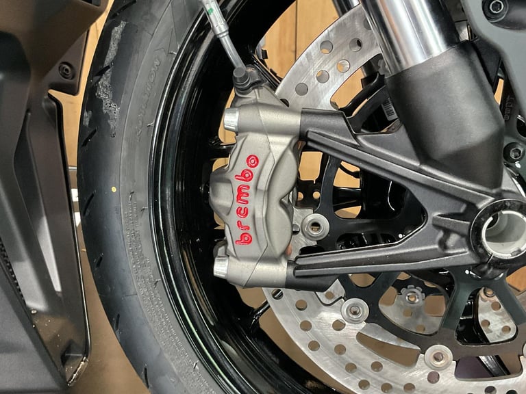 Ducati Streetfighter V2 2025 LOW RATE FINANCE 4.9%APR HP & PCP ORDER NOW!