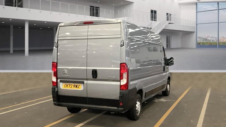 2022 72 reg CITROEN RELAY L3H2 ENTERPRISE PANEL VAN WITH AIR-CON 15,500 MILES 