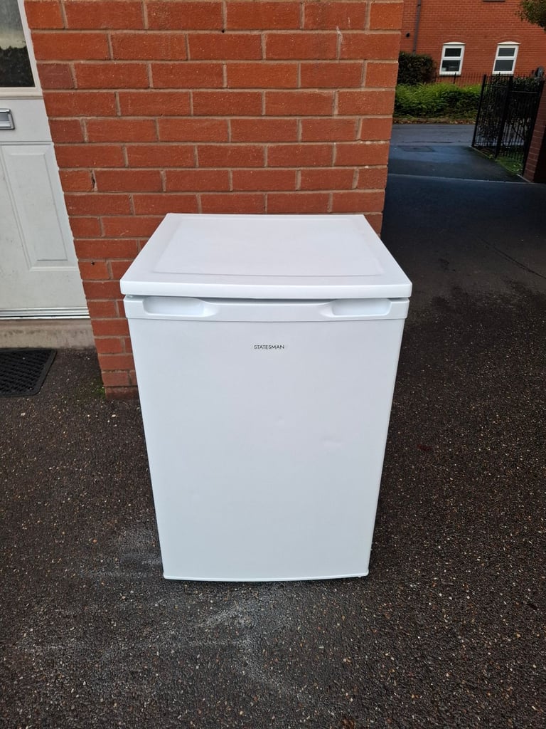 image for Statesman under counter fridge with freezer 