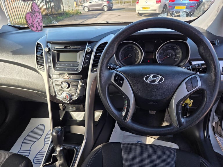 2015 Hyundai i30 1.4 Classic Euro 5 5dr HATCHBACK Petrol Manual