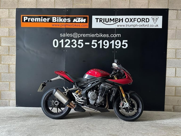 image for Stunning Low Mileage 2021/71 Triumph Speed Triple 1200 RR Motorcycle 