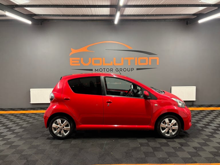2013 Toyota AYGO 1.0 VVT-i Move with Style 5dr HATCHBACK Petrol Manual