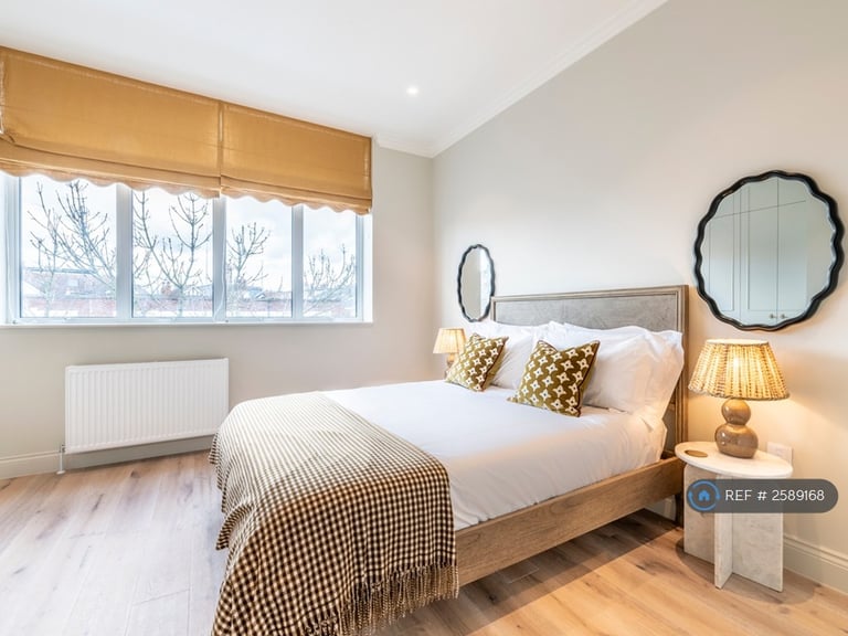 2 bedroom flat in Heath Road, London, TW1 (2 bed) (#2589168)