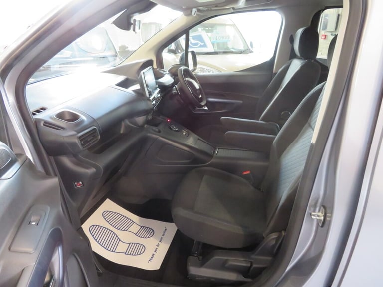 2023 Peugeot Rifter 1.5 HORIZON RE 5DR Automatic wheelchair car disabled MPV Diesel Automatic