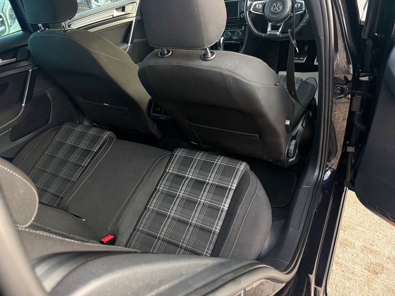 2017 Volkswagen Golf 2.0 TDI BlueMotion Tech GTD Hatchback 5dr Diesel DSG Euro