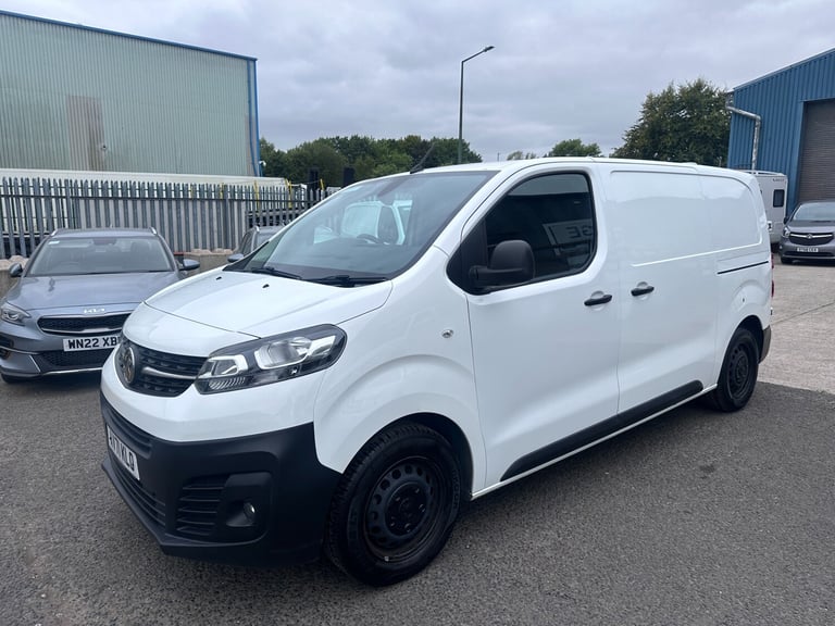 2021 71 VAUXHALL VIVARO 2700 1.5d 120PS Dynamic L1 H1 Van
